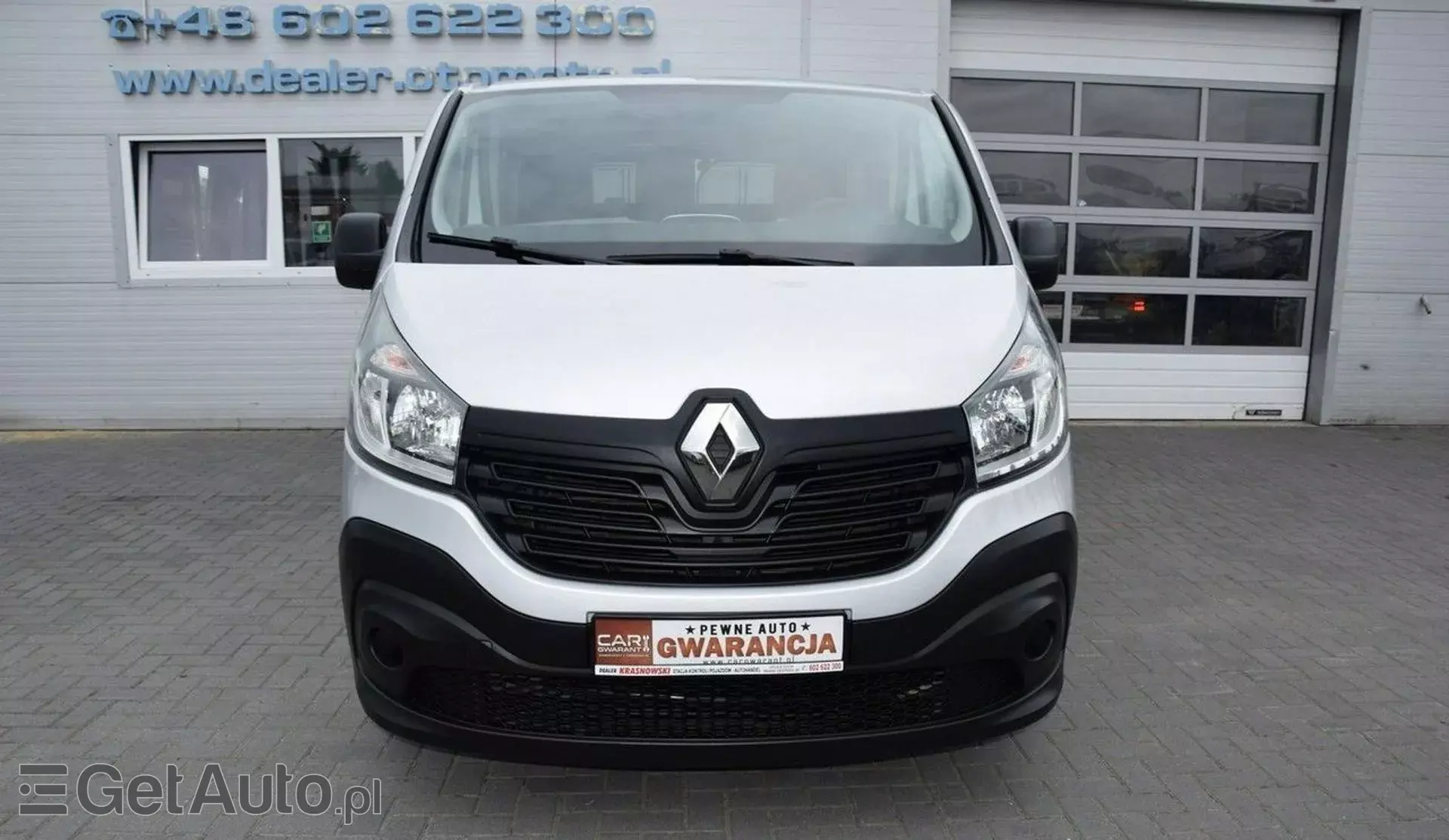 RENAULT Trafic 