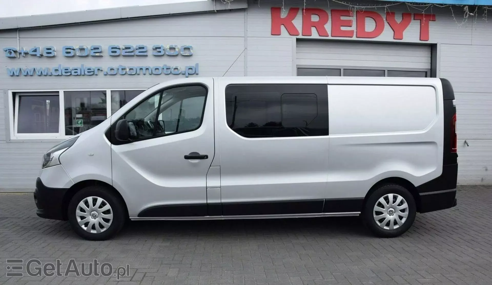 RENAULT Trafic 