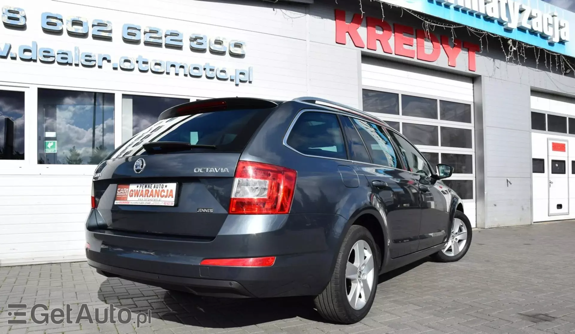 SKODA Octavia 