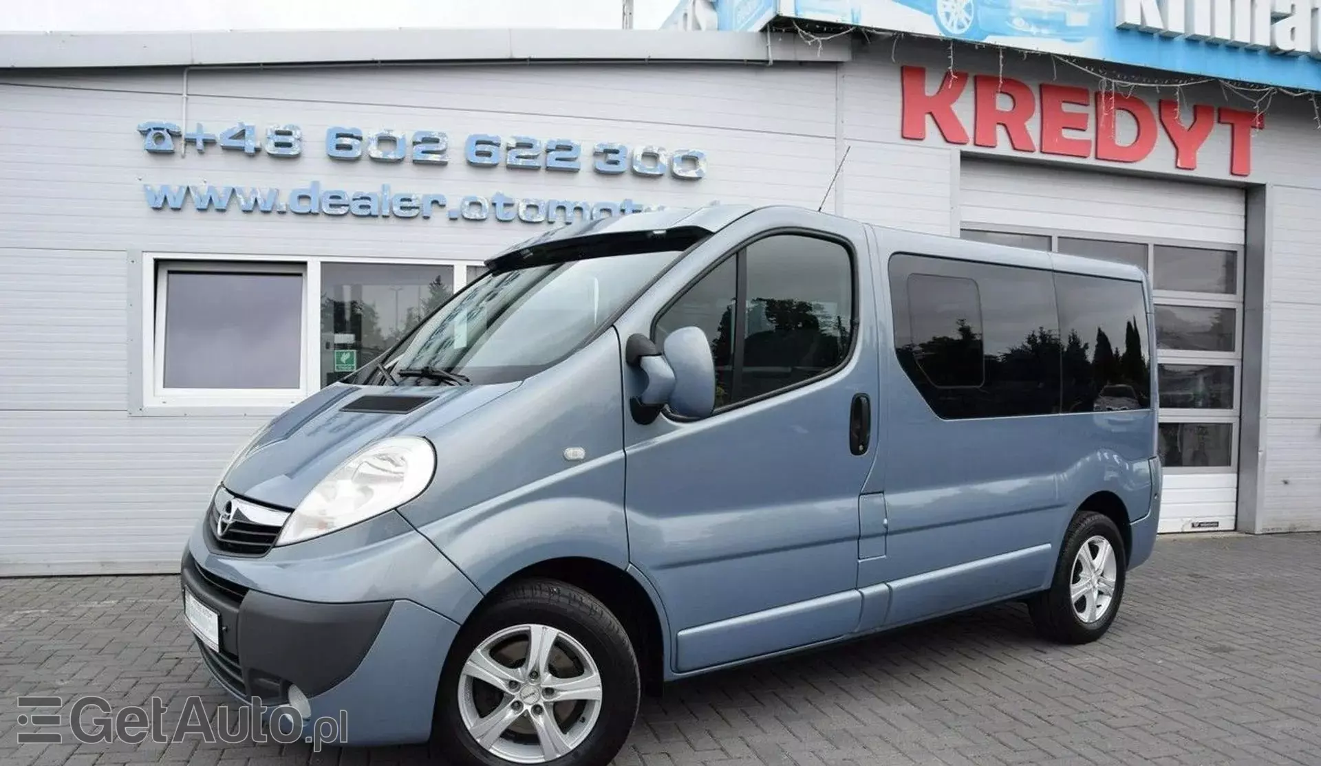 OPEL Vivaro 