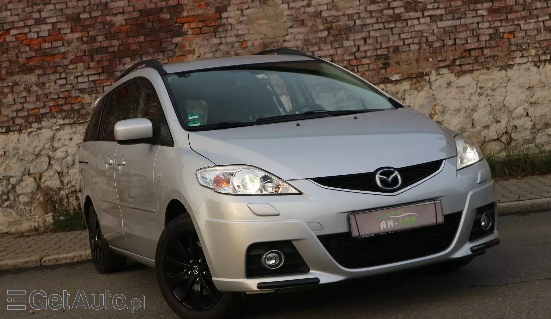 MAZDA 5 