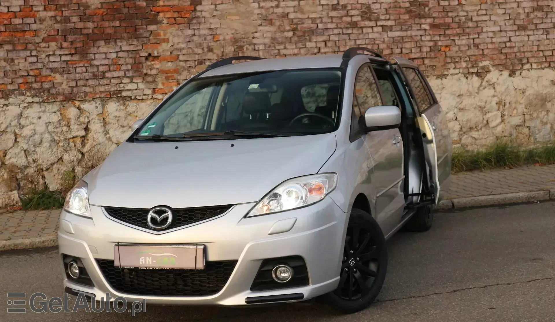 MAZDA 5 