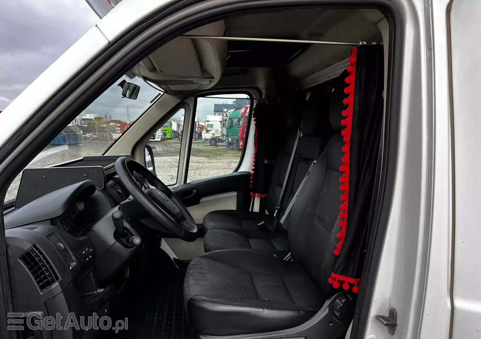 PEUGEOT Boxer 435 3.0 HDI 130kW/177KM L4 skrzynia 10EP + kabina sypialna 