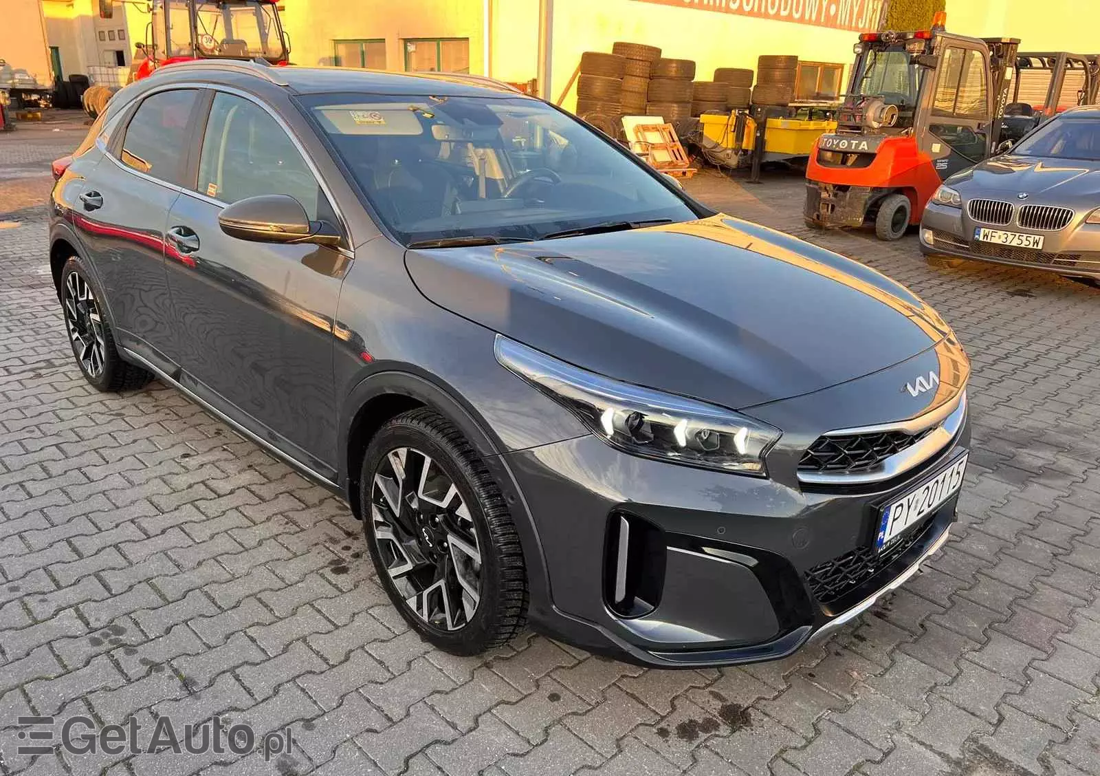 KIA XCeed  1.5 T-GDI Business Line DCT