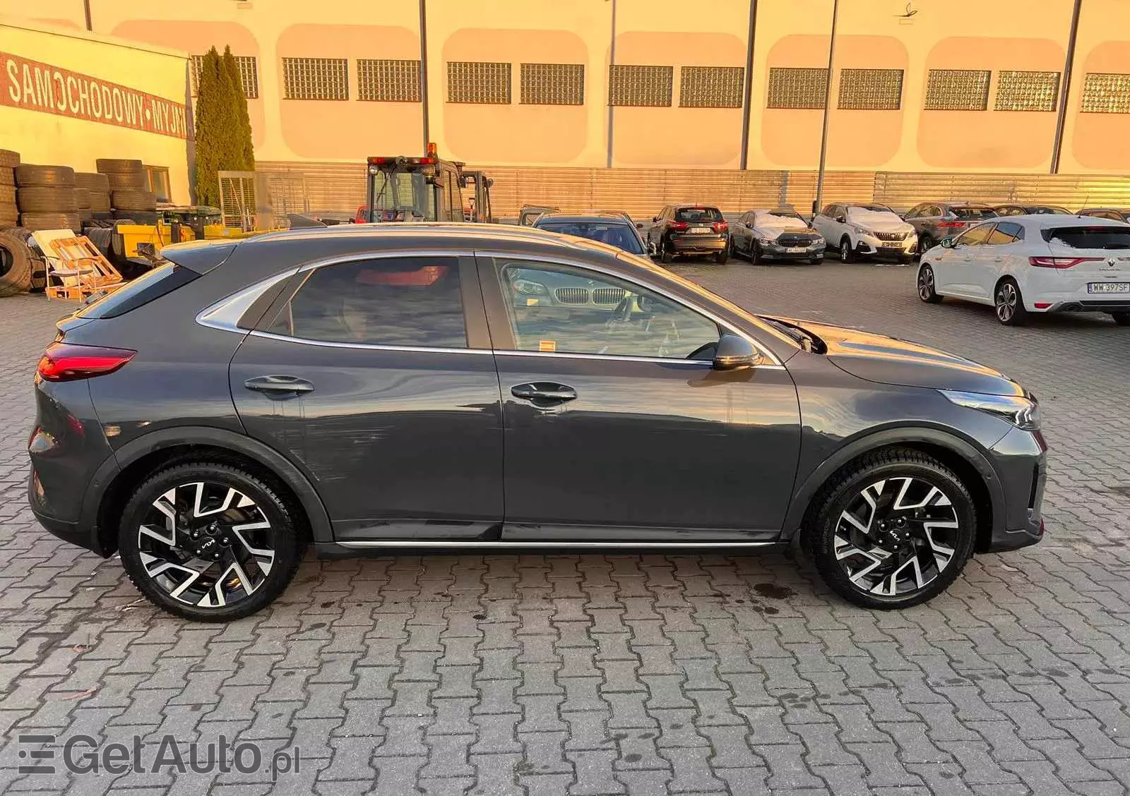 KIA XCeed  1.5 T-GDI Business Line DCT