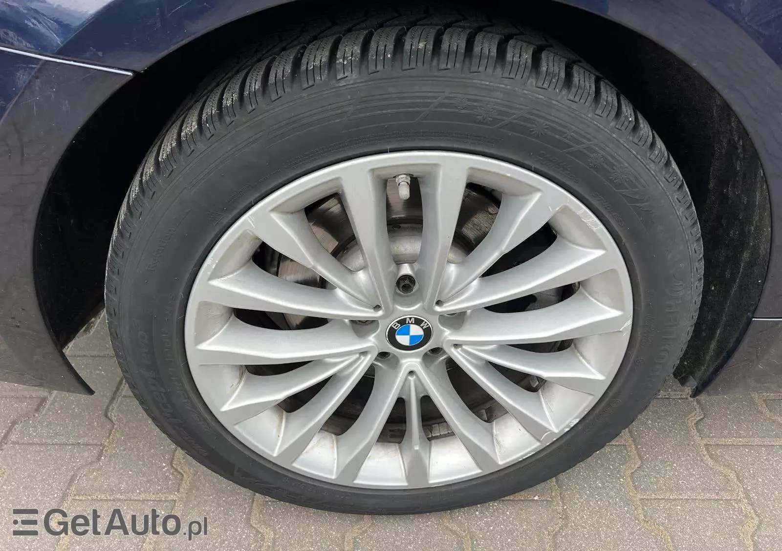 BMW Seria 5  520d xDrive Luxury Line