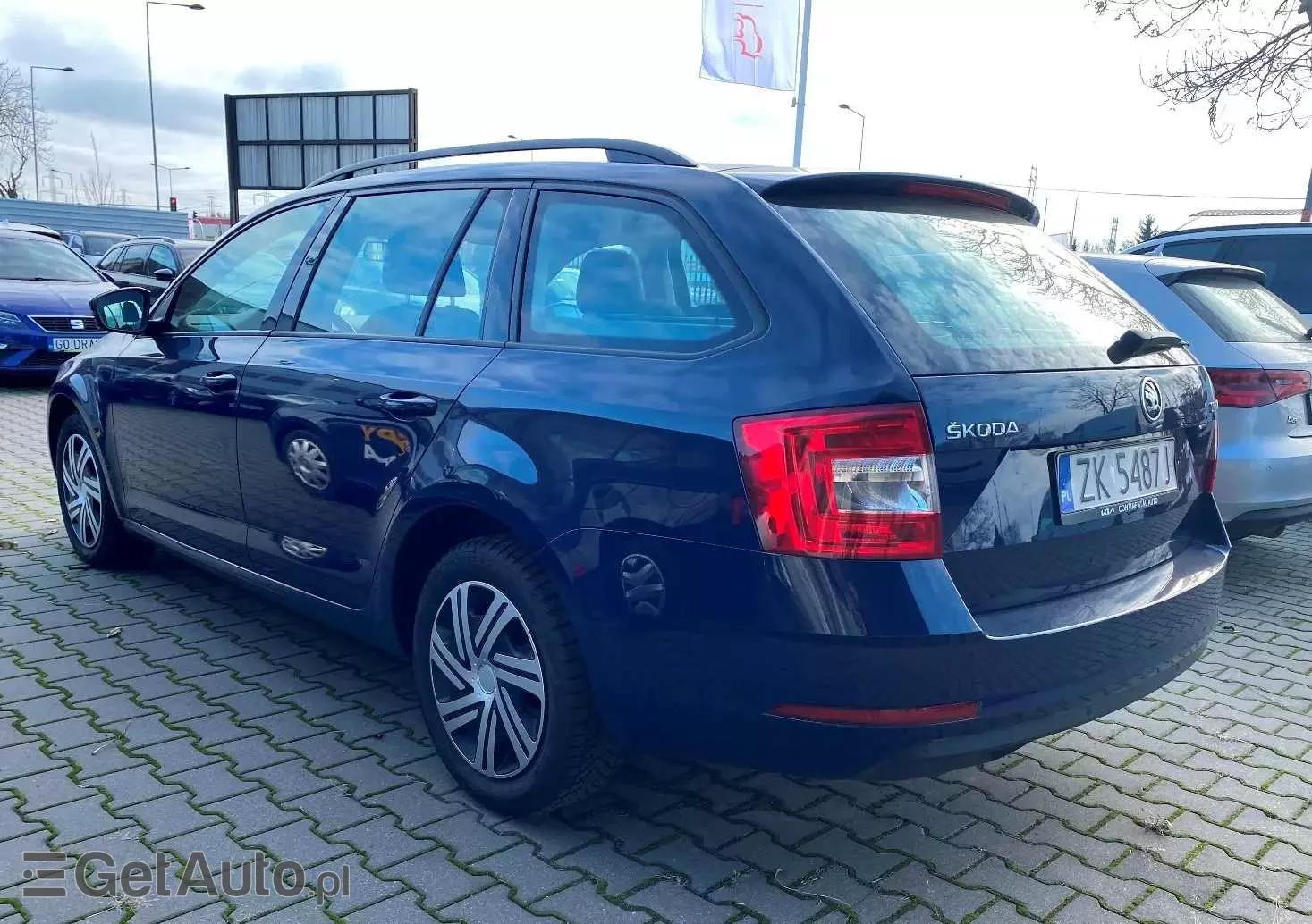 SKODA Octavia 