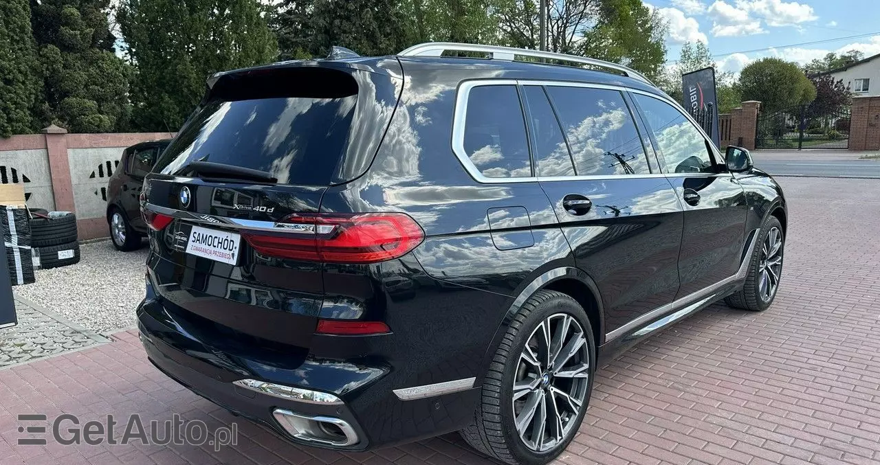 BMW X7 