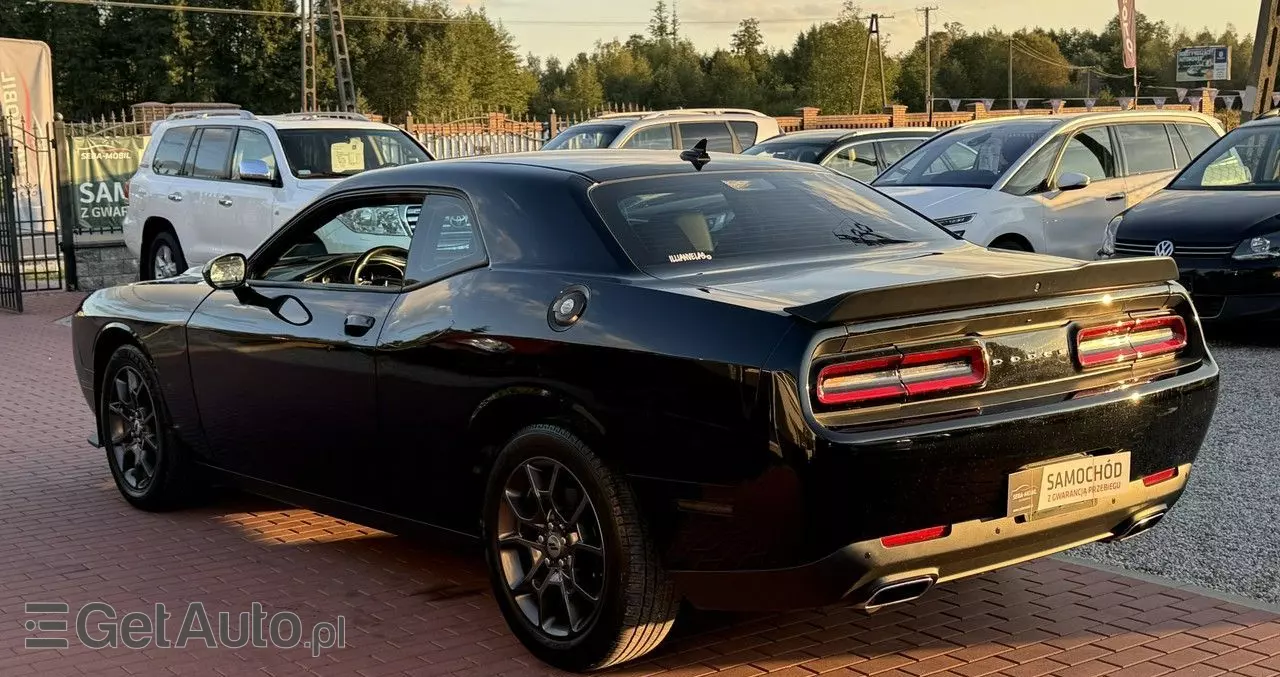 DODGE Challenger 