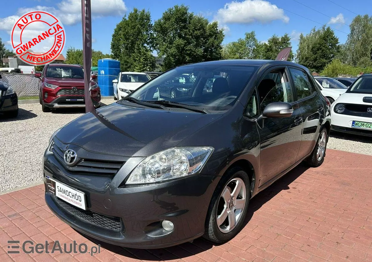 TOYOTA Auris  1.33 VVT-i Terra