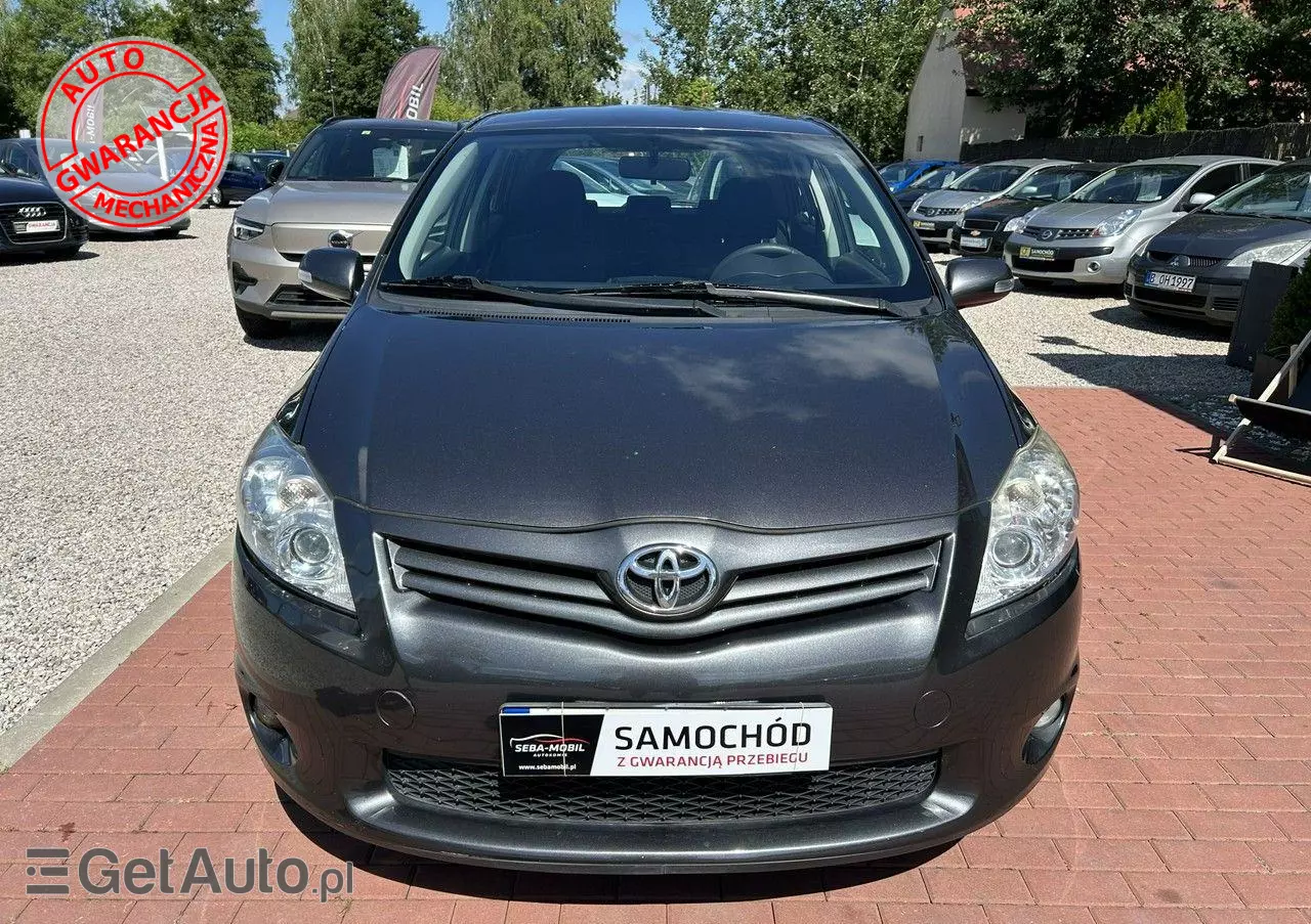 TOYOTA Auris  1.33 VVT-i Terra