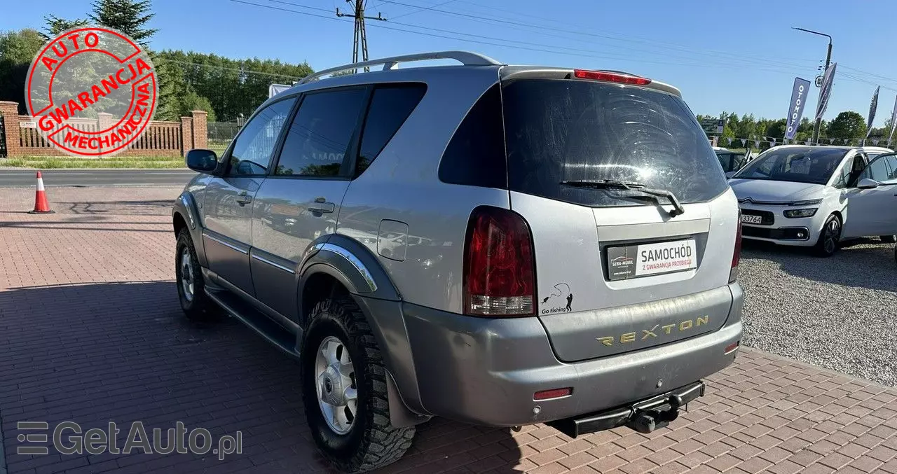 SSANGYONG Rexton 