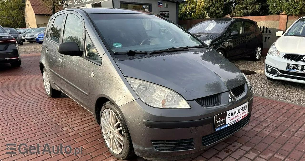 MITSUBISHI Colt 