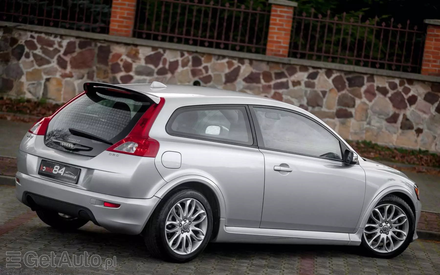 VOLVO C30 