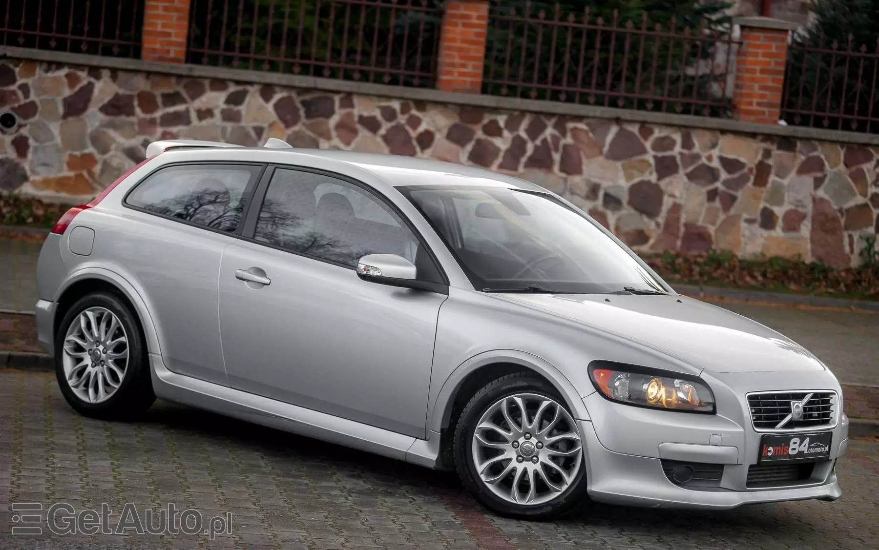 VOLVO C30 