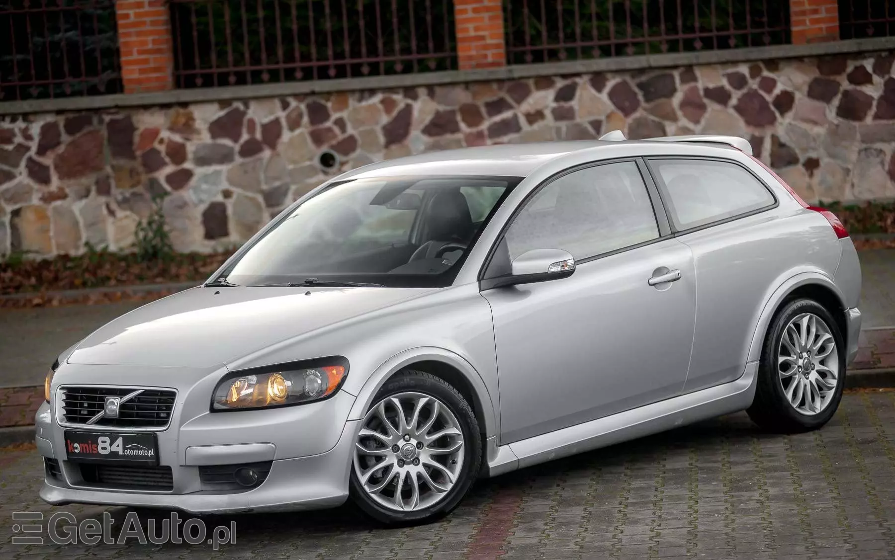 VOLVO C30 