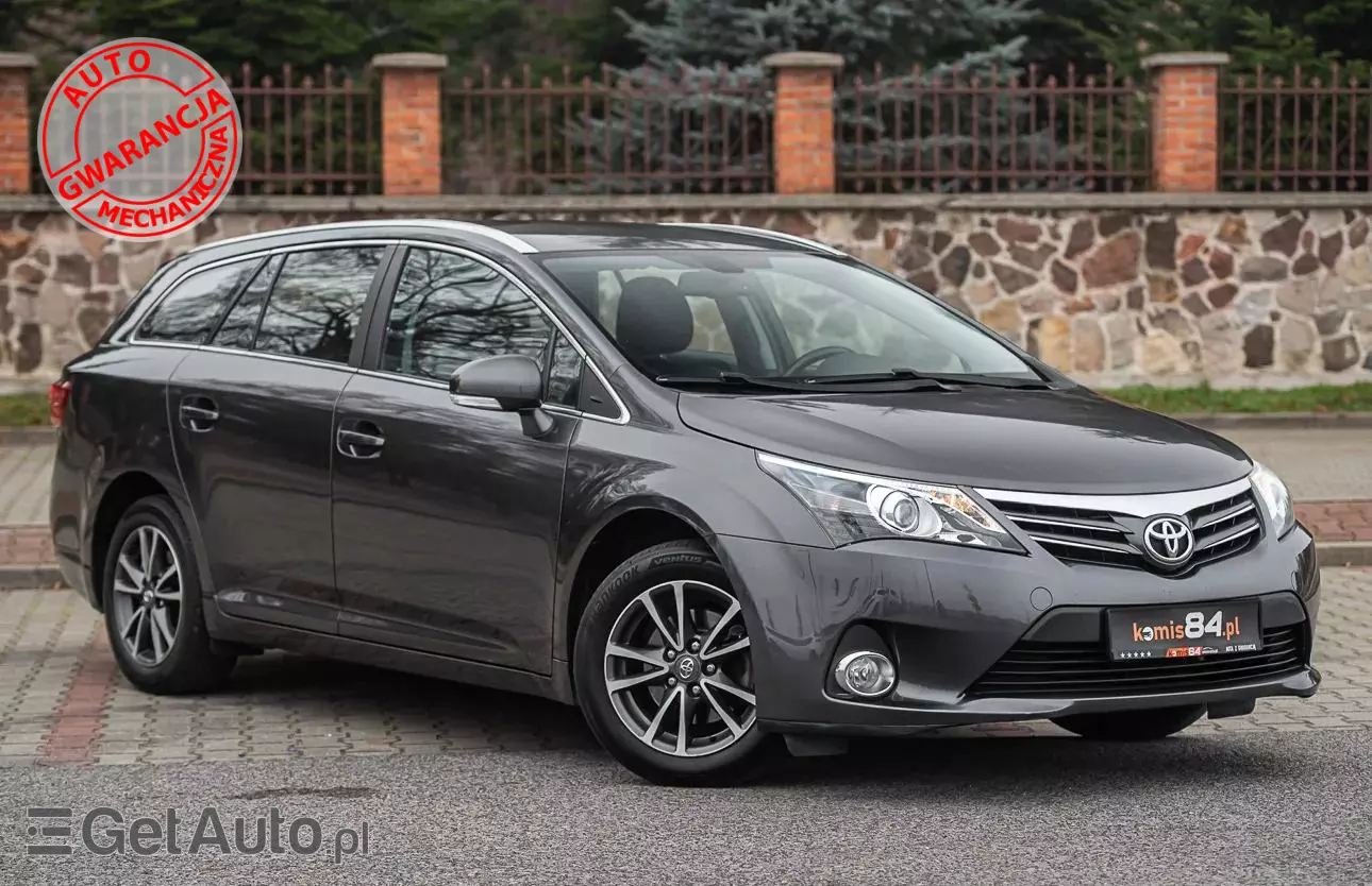 TOYOTA Avensis  2.0 Sol plus NAVI 2.0 Sol plus NAVI