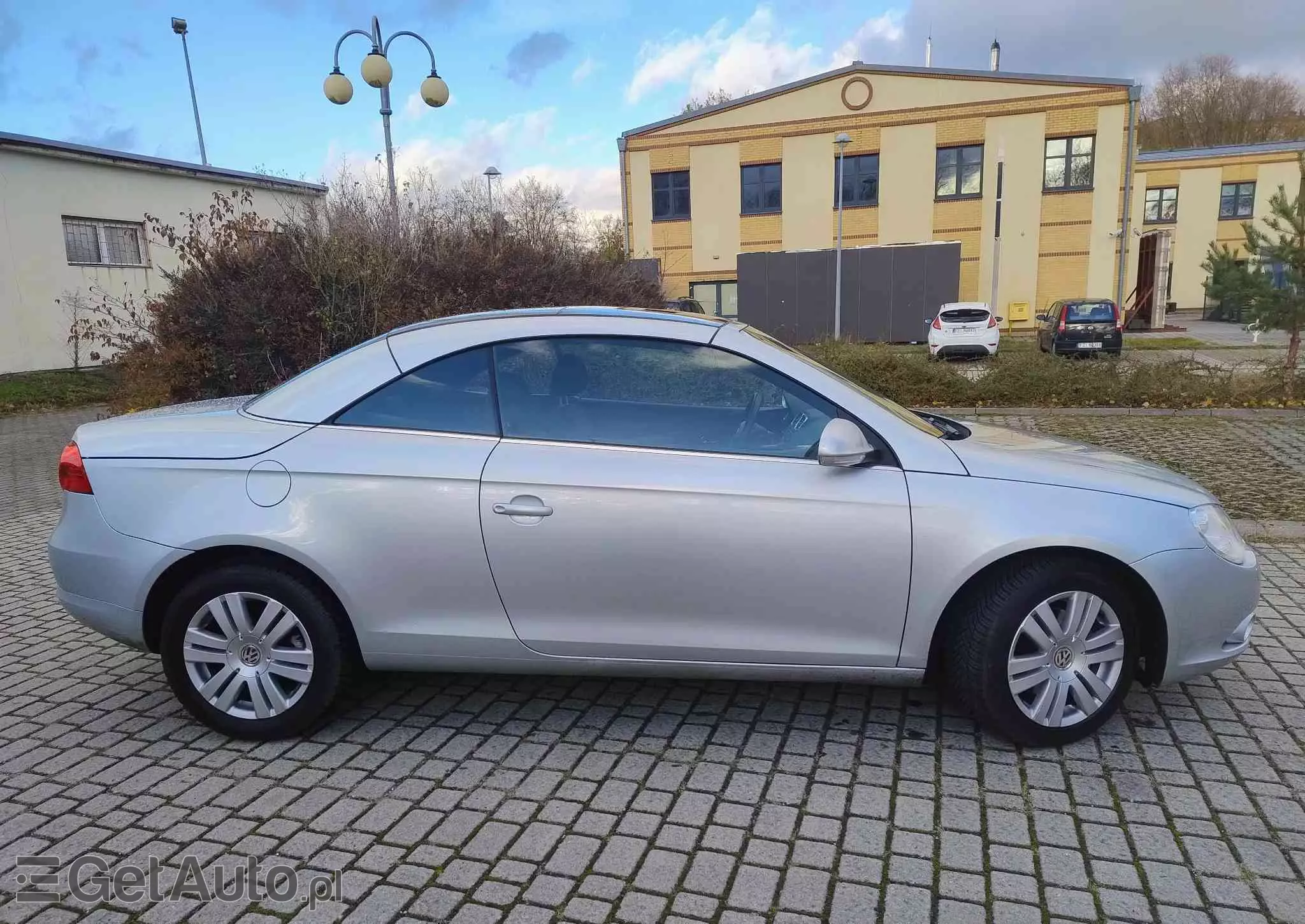 VOLKSWAGEN Eos 