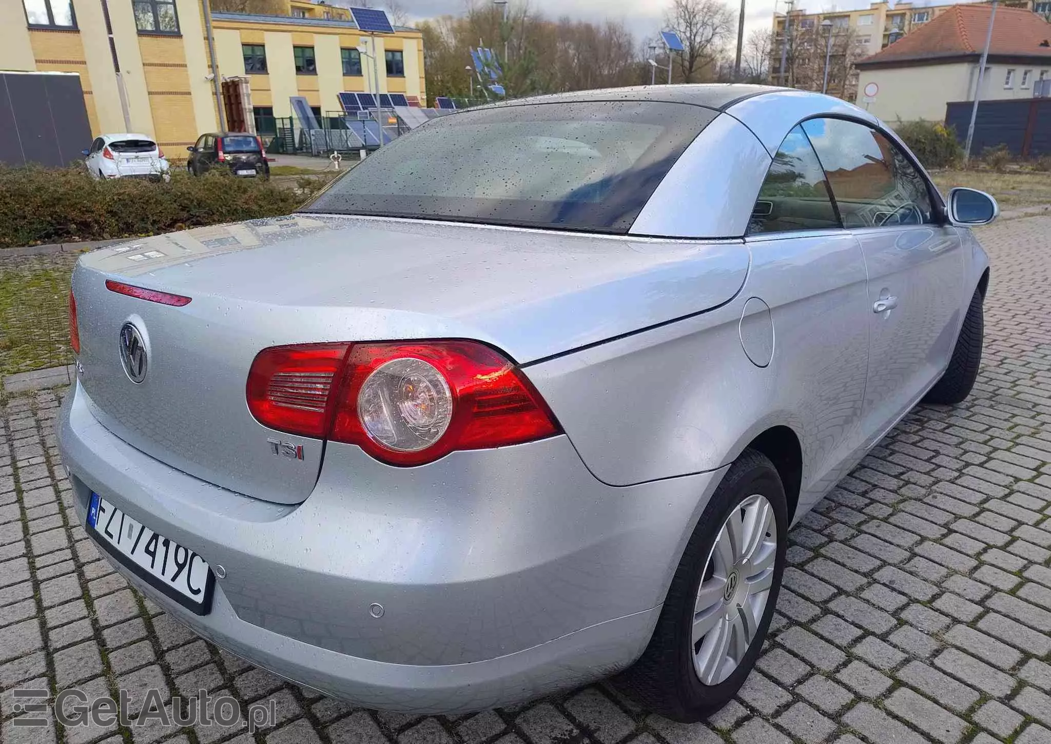 VOLKSWAGEN Eos 