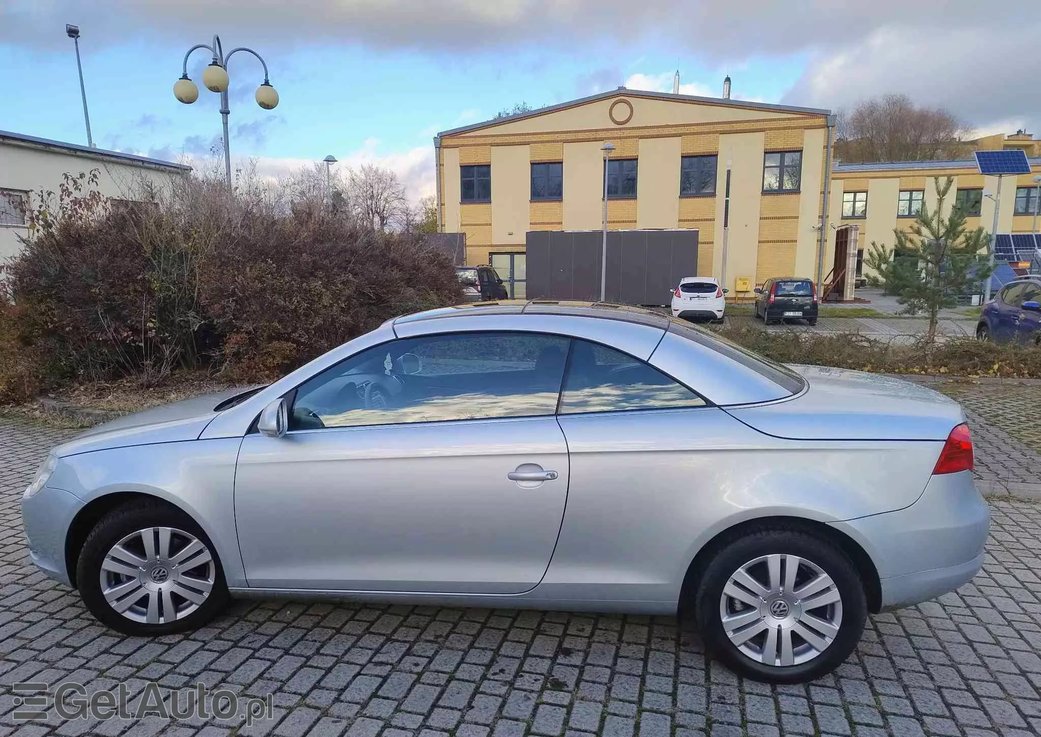 VOLKSWAGEN Eos 