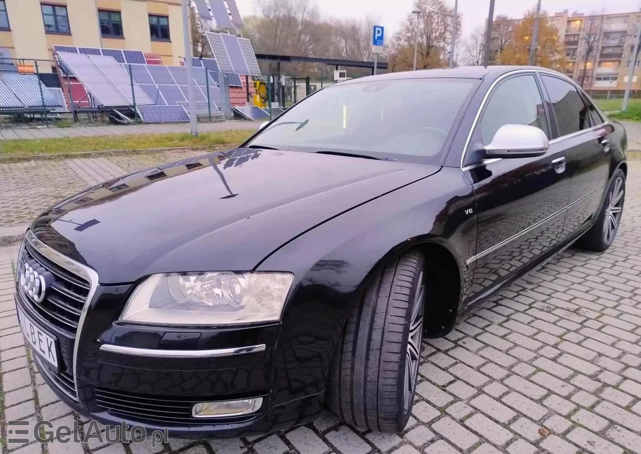 AUDI A8 