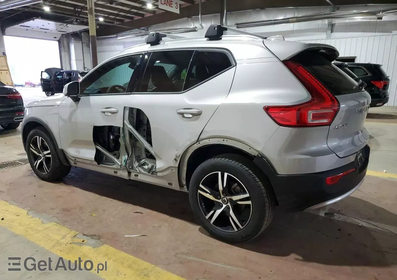 VOLVO XC 40  B5 AWD Ultimate Bright