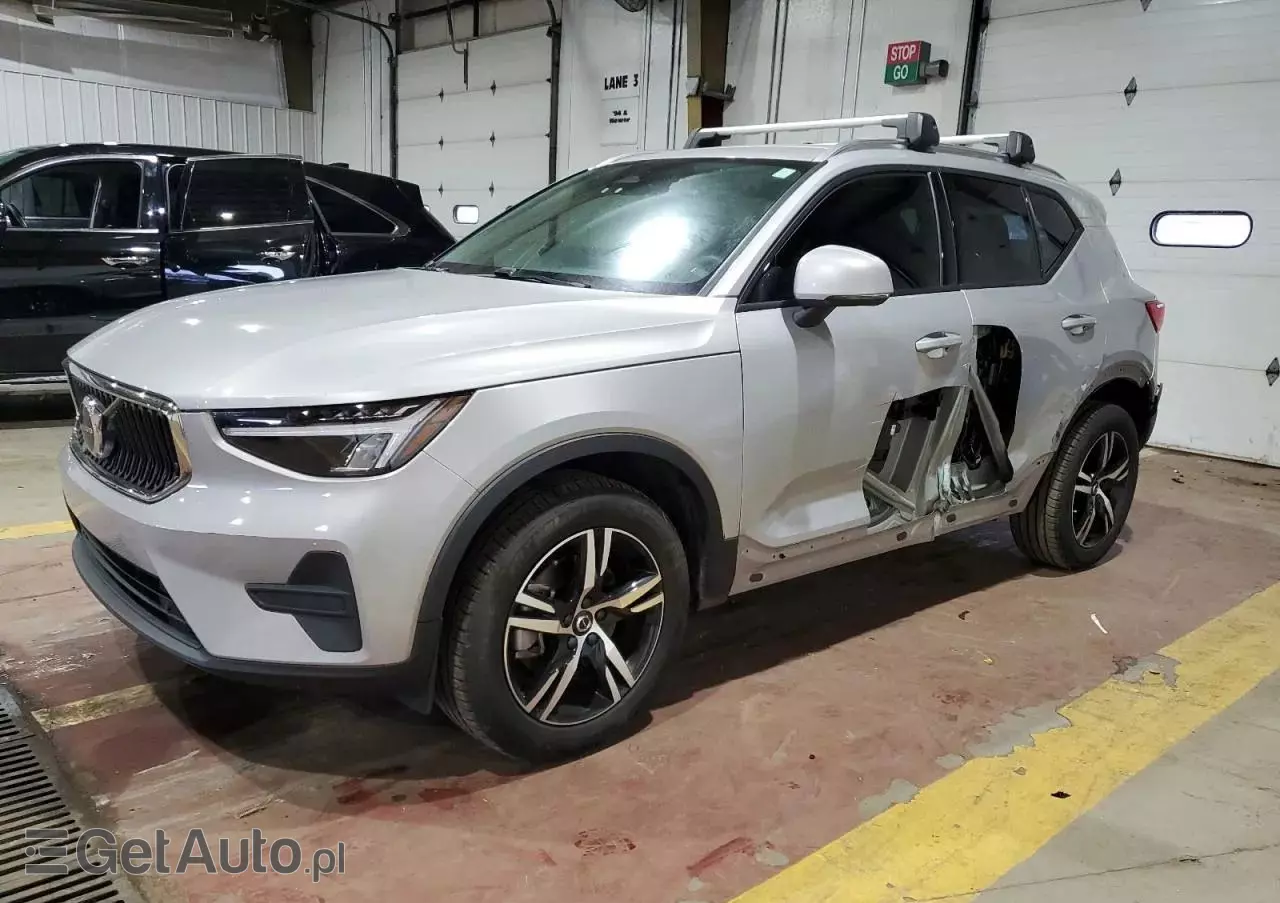 VOLVO XC 40  B5 AWD Ultimate Bright