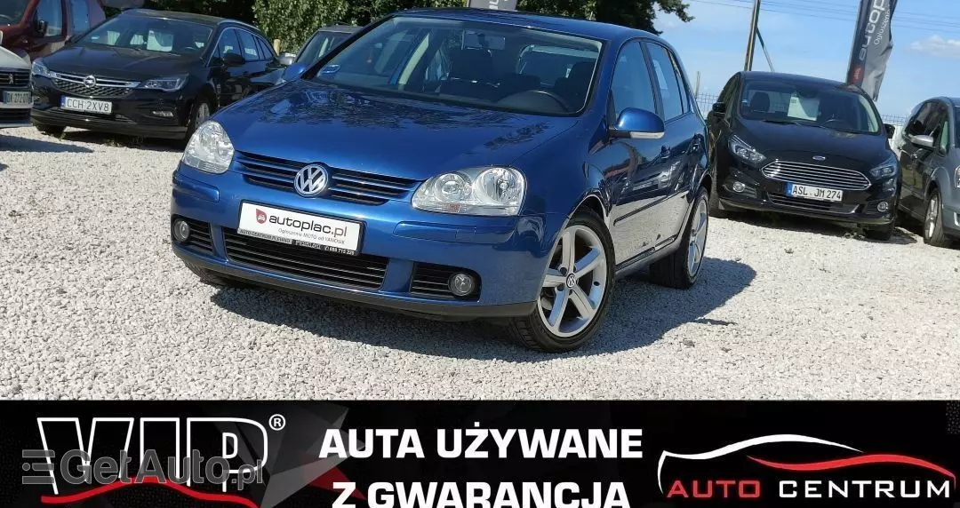 VOLKSWAGEN Golf 