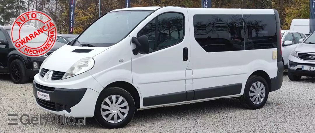 RENAULT Trafic 