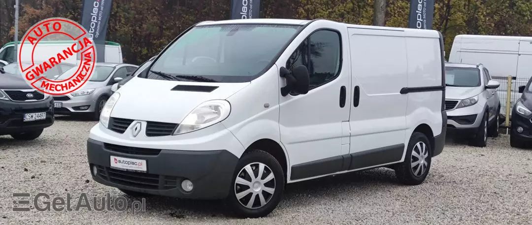 RENAULT Trafic 