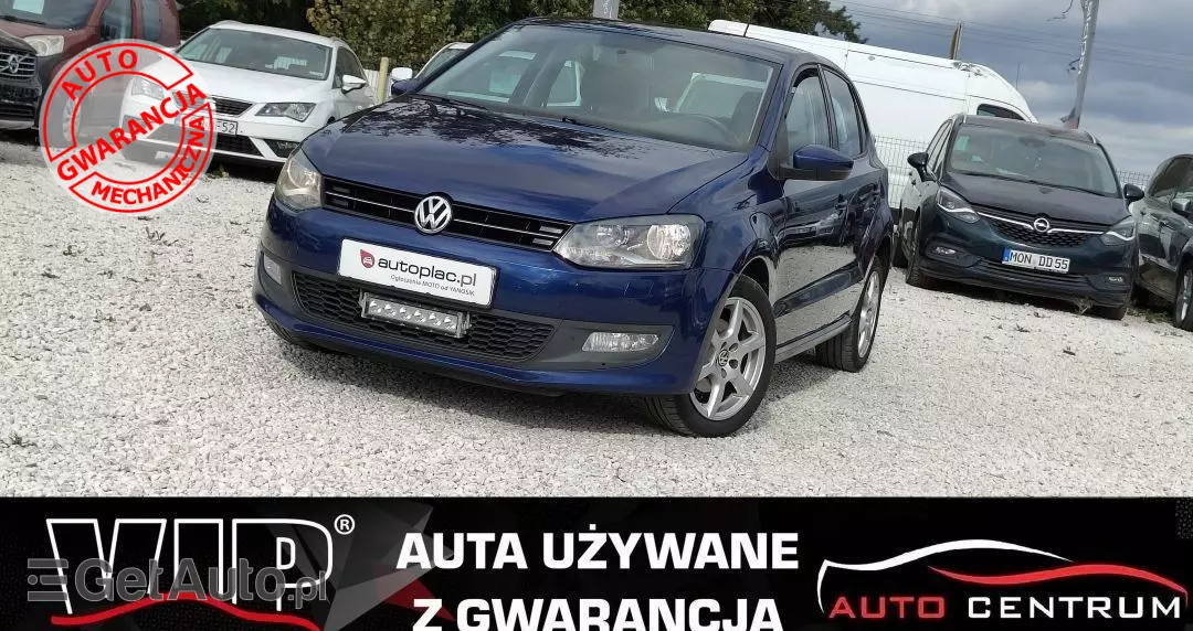 VOLKSWAGEN Polo 