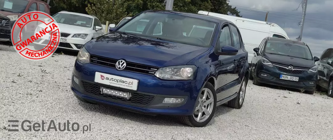 VOLKSWAGEN Polo 