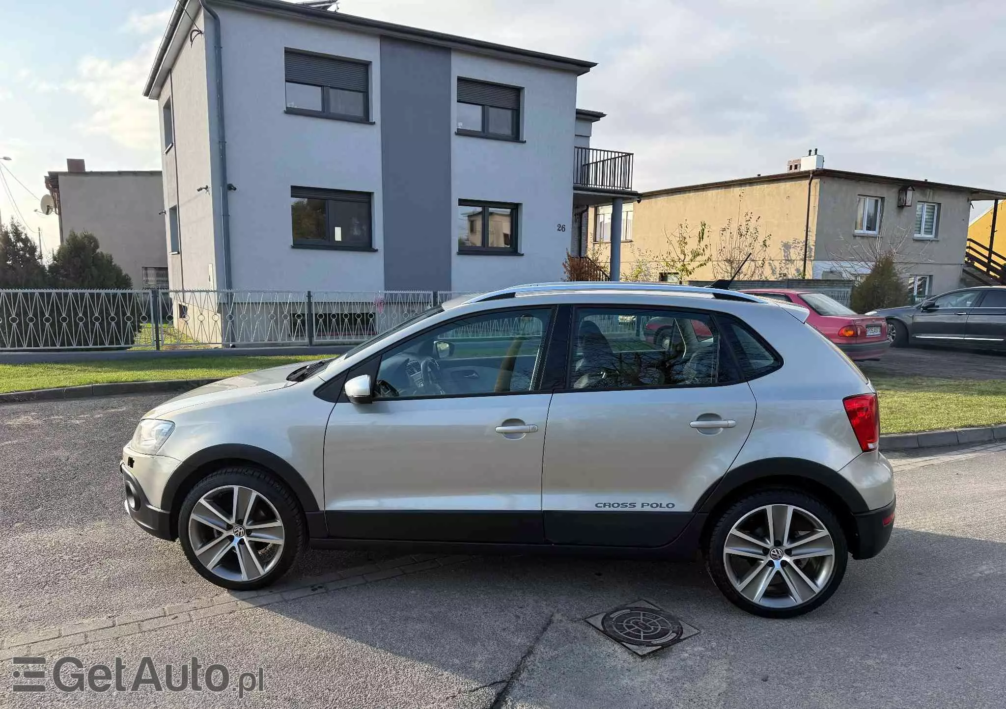 VOLKSWAGEN Polo Cross 