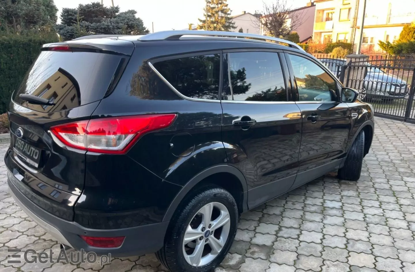 FORD Kuga 