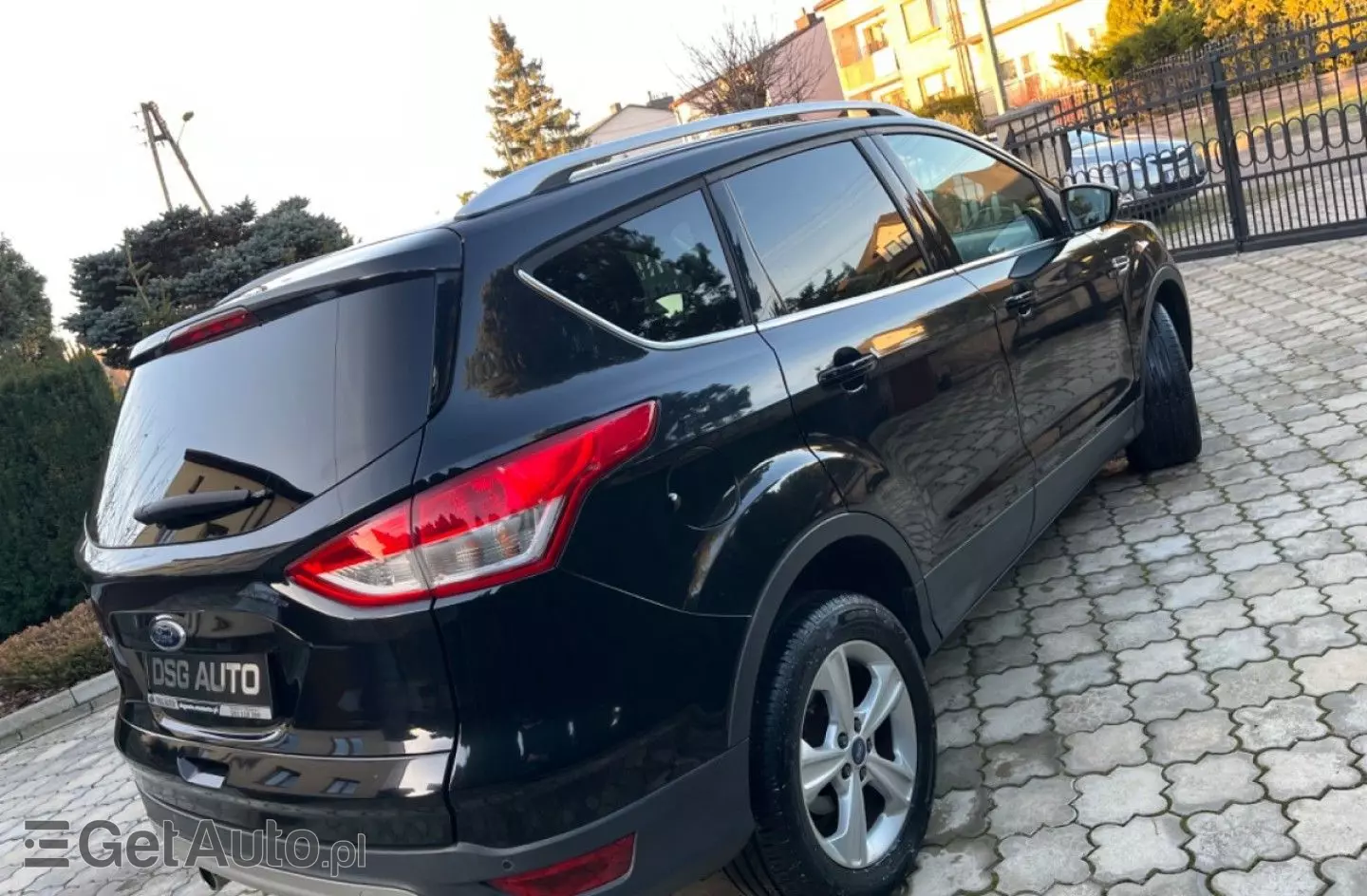 FORD Kuga 