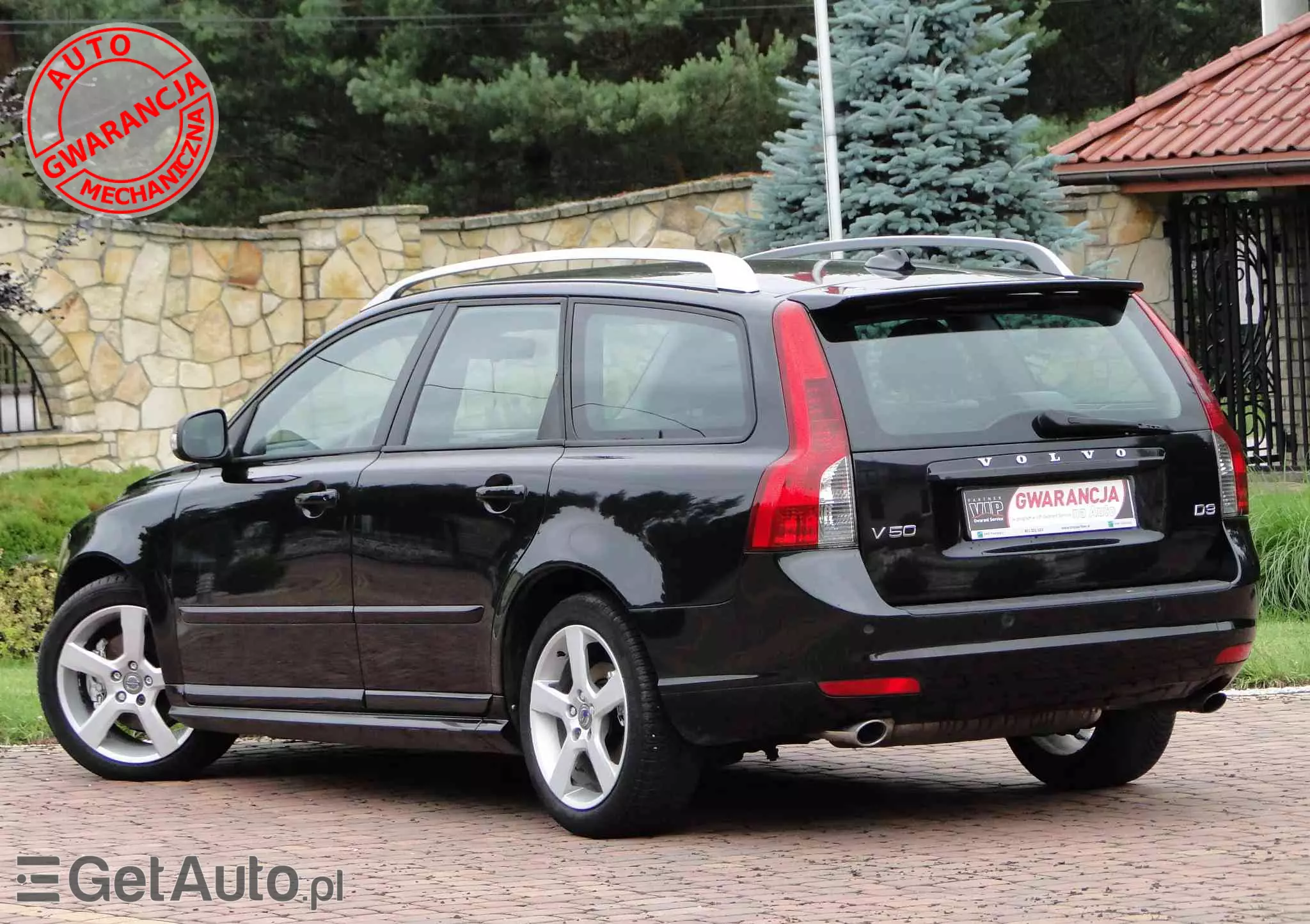 VOLVO V50 D3 R-Design