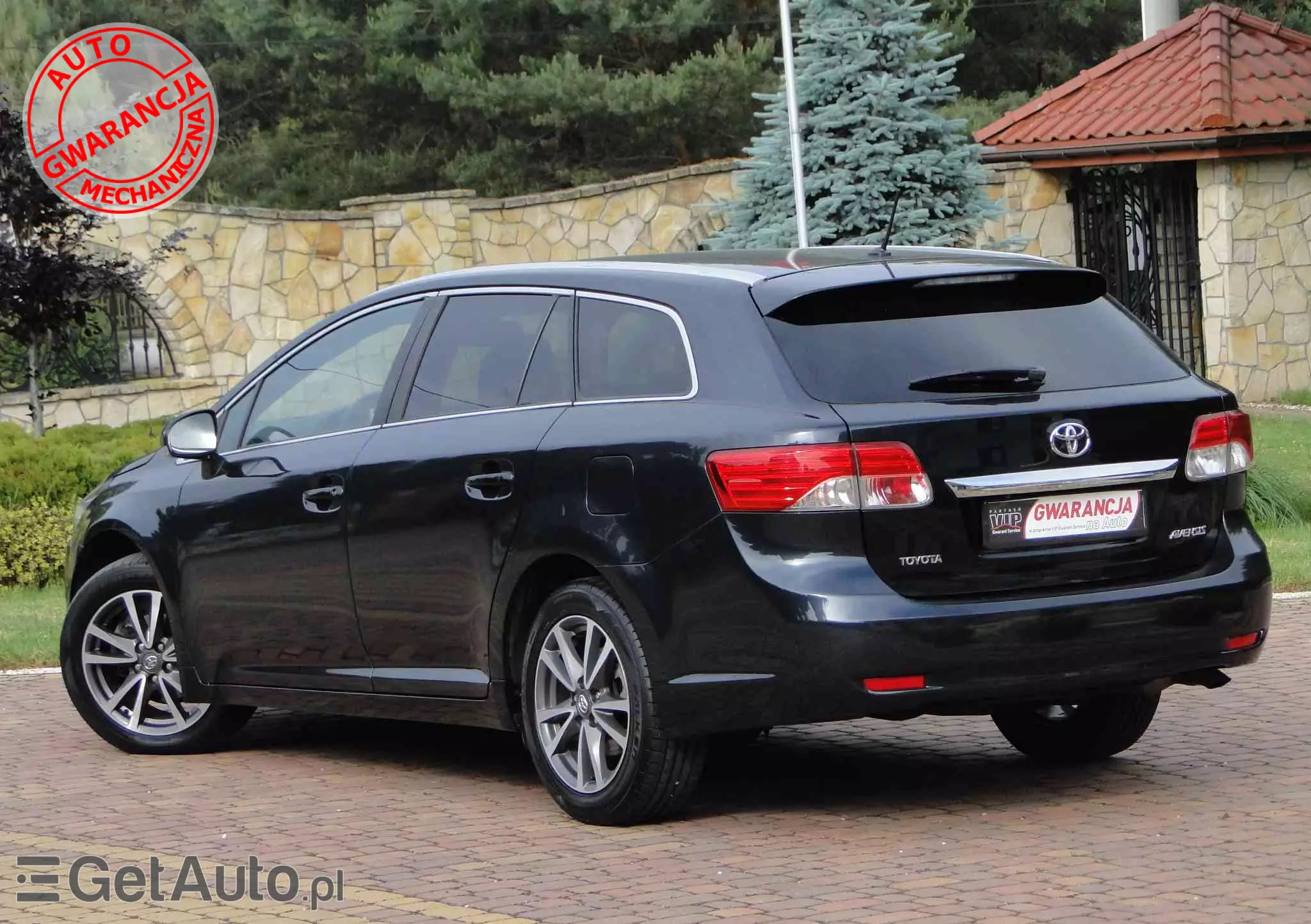 TOYOTA Avensis 2.0 D-4D Premium