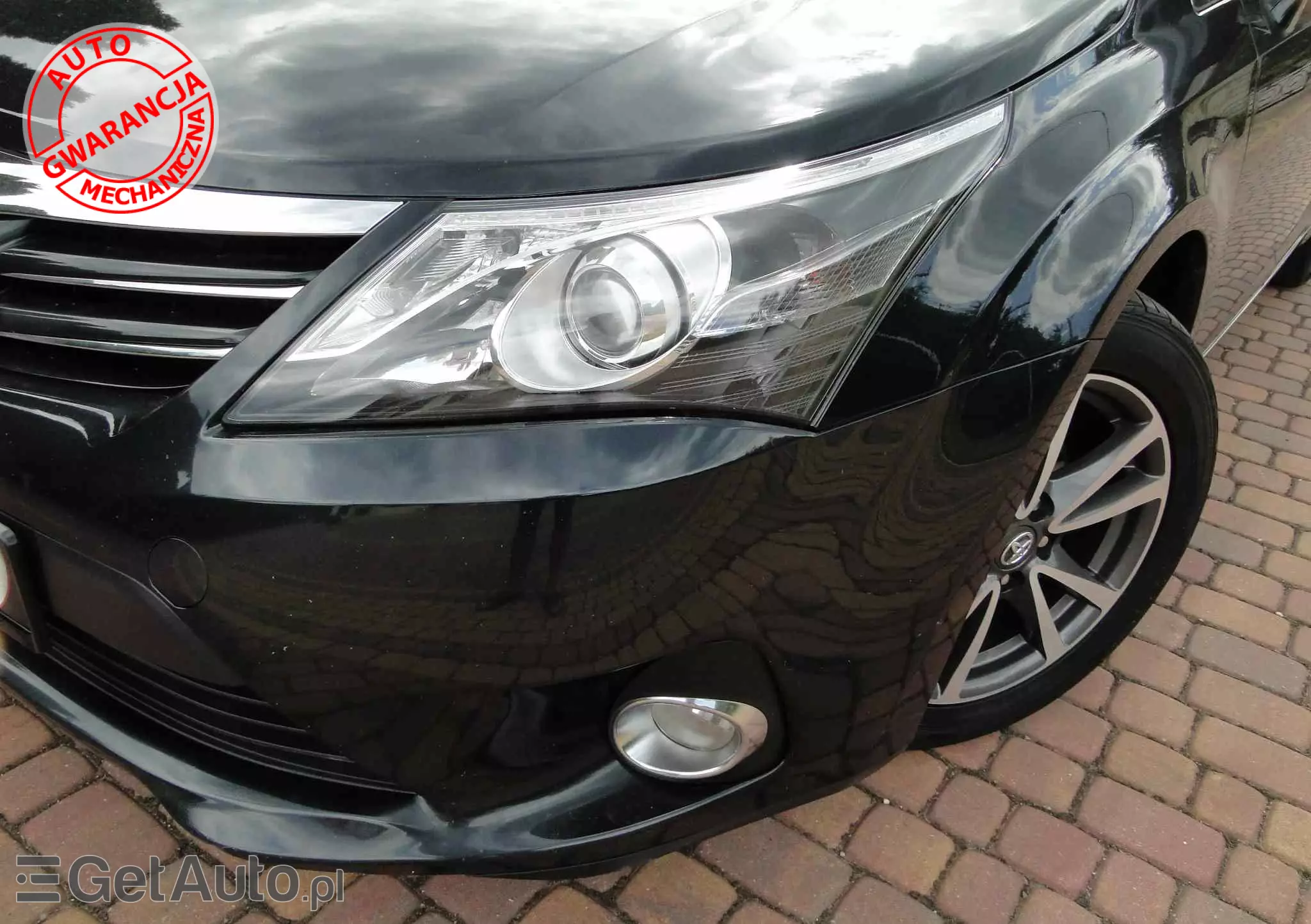 TOYOTA Avensis 2.0 D-4D Premium