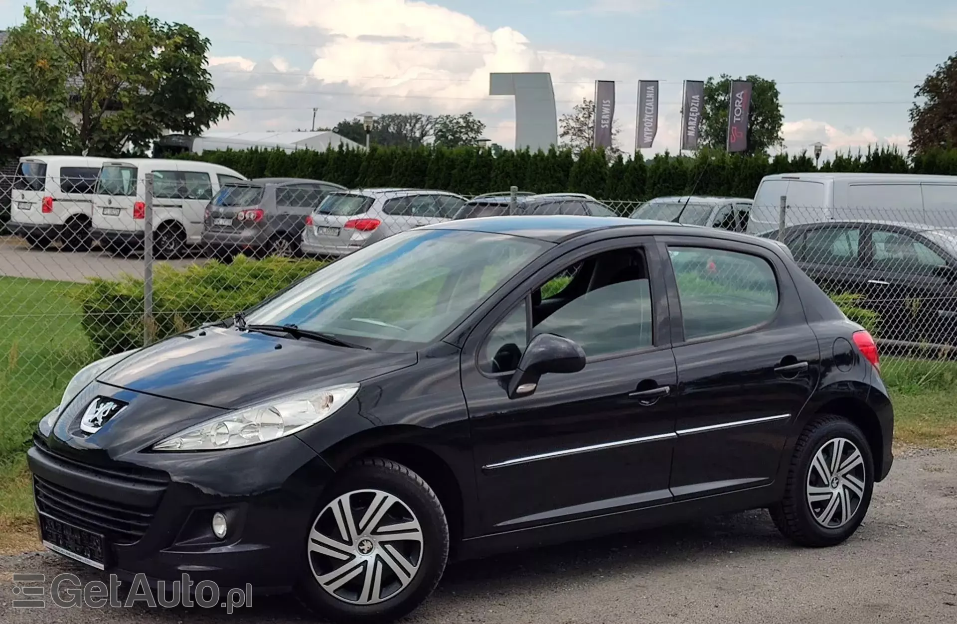 PEUGEOT 207 