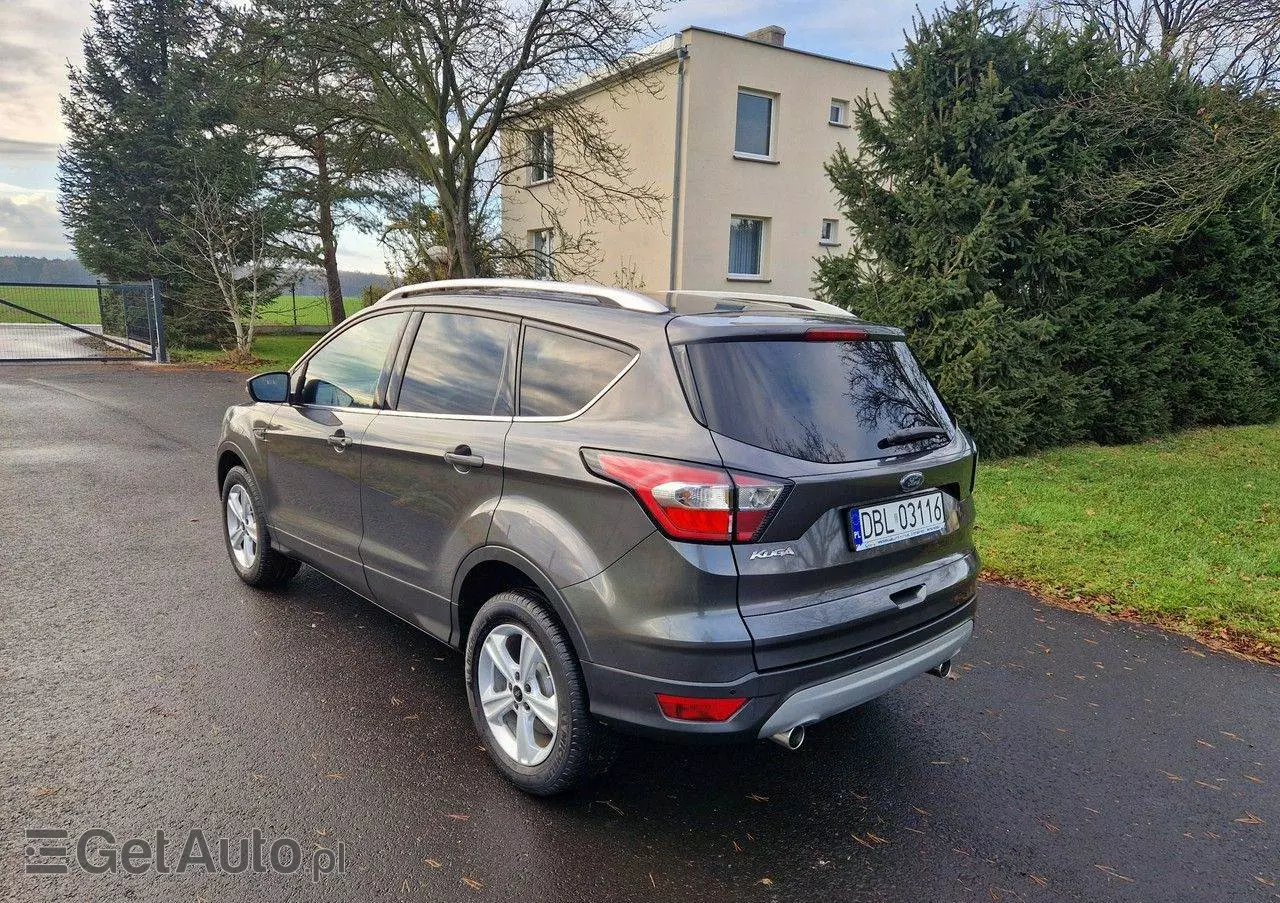 FORD Kuga 2.0 TDCi 4x4 ST-Line