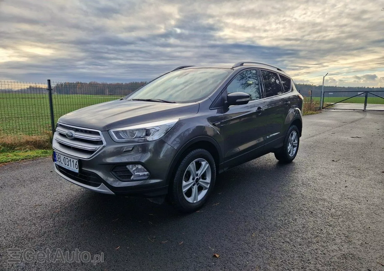 FORD Kuga 2.0 TDCi 4x4 ST-Line