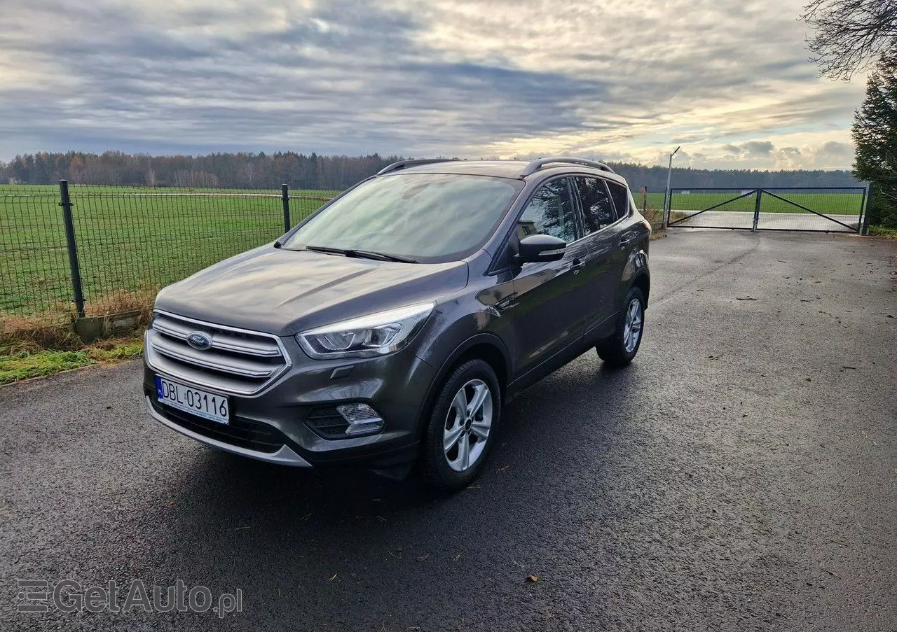 FORD Kuga 2.0 TDCi 4x4 ST-Line