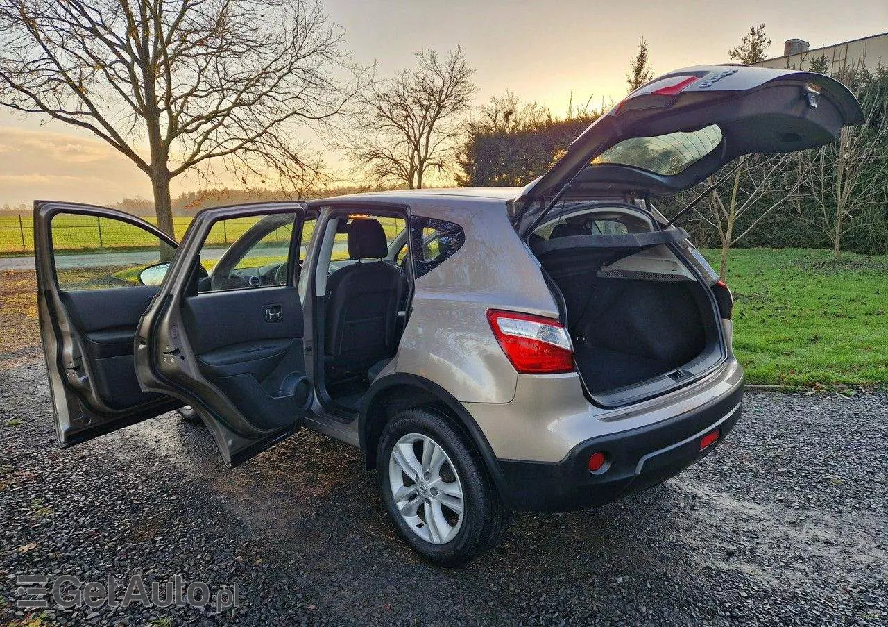 NISSAN Qashqai 1.6 acenta