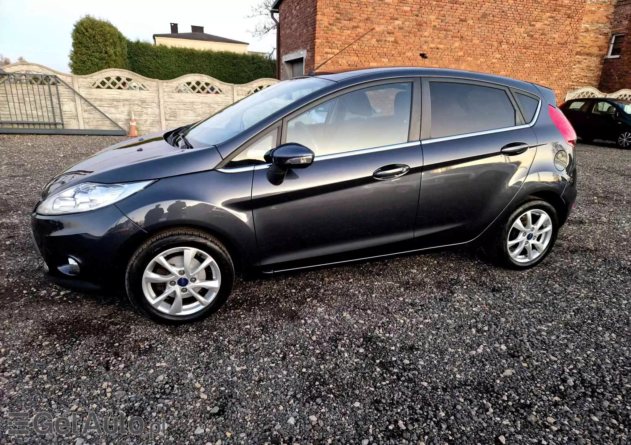 FORD Fiesta 1.4 Titanium