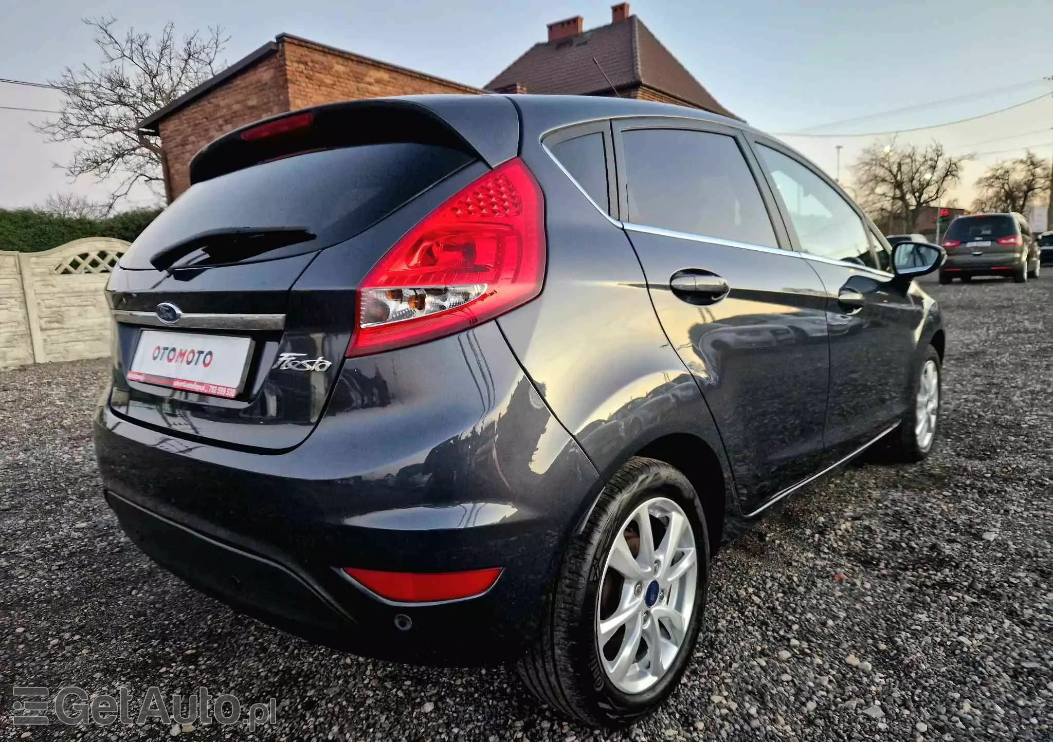 FORD Fiesta 1.4 Titanium