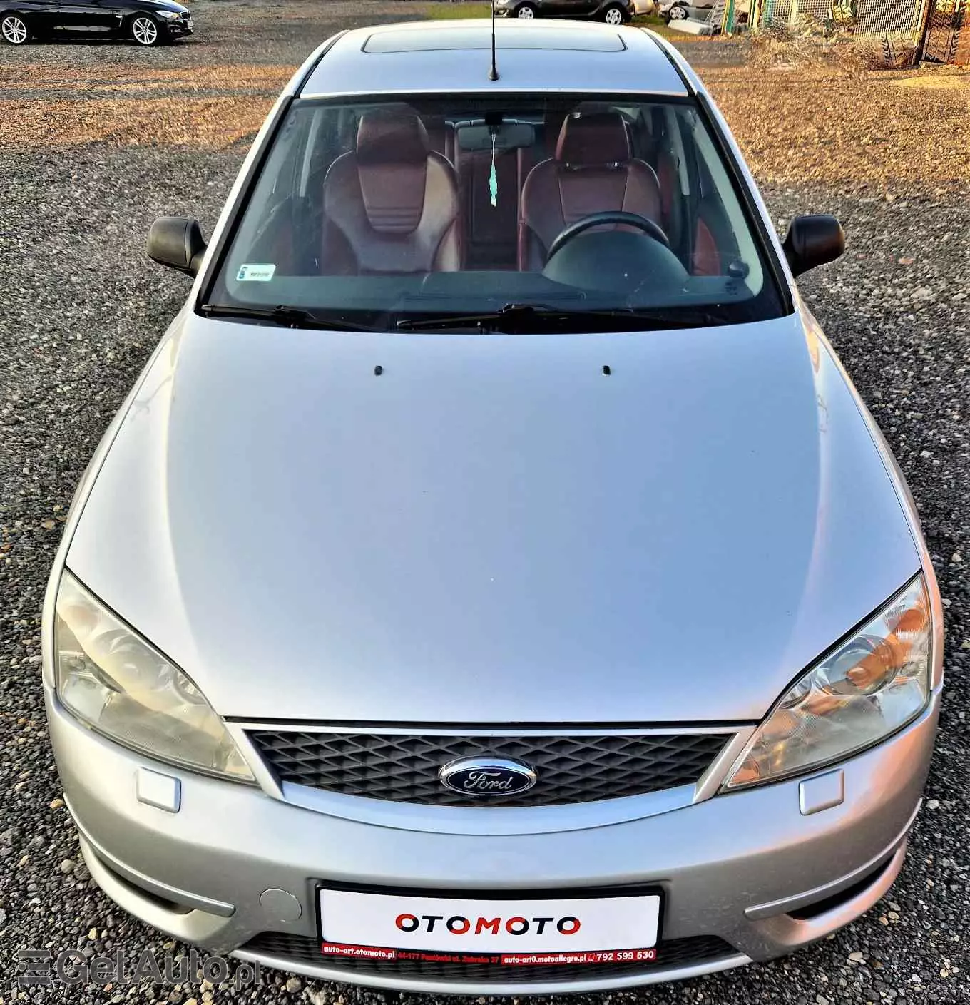 FORD Mondeo V6 ST 220