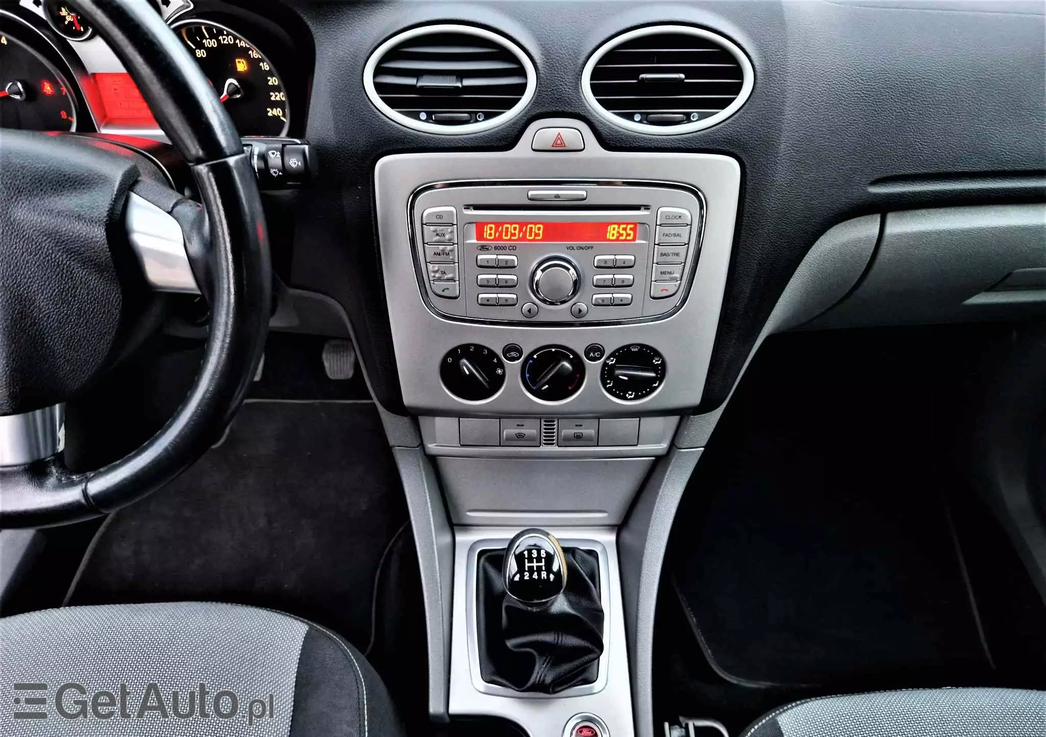 FORD Focus 1.8 Sport