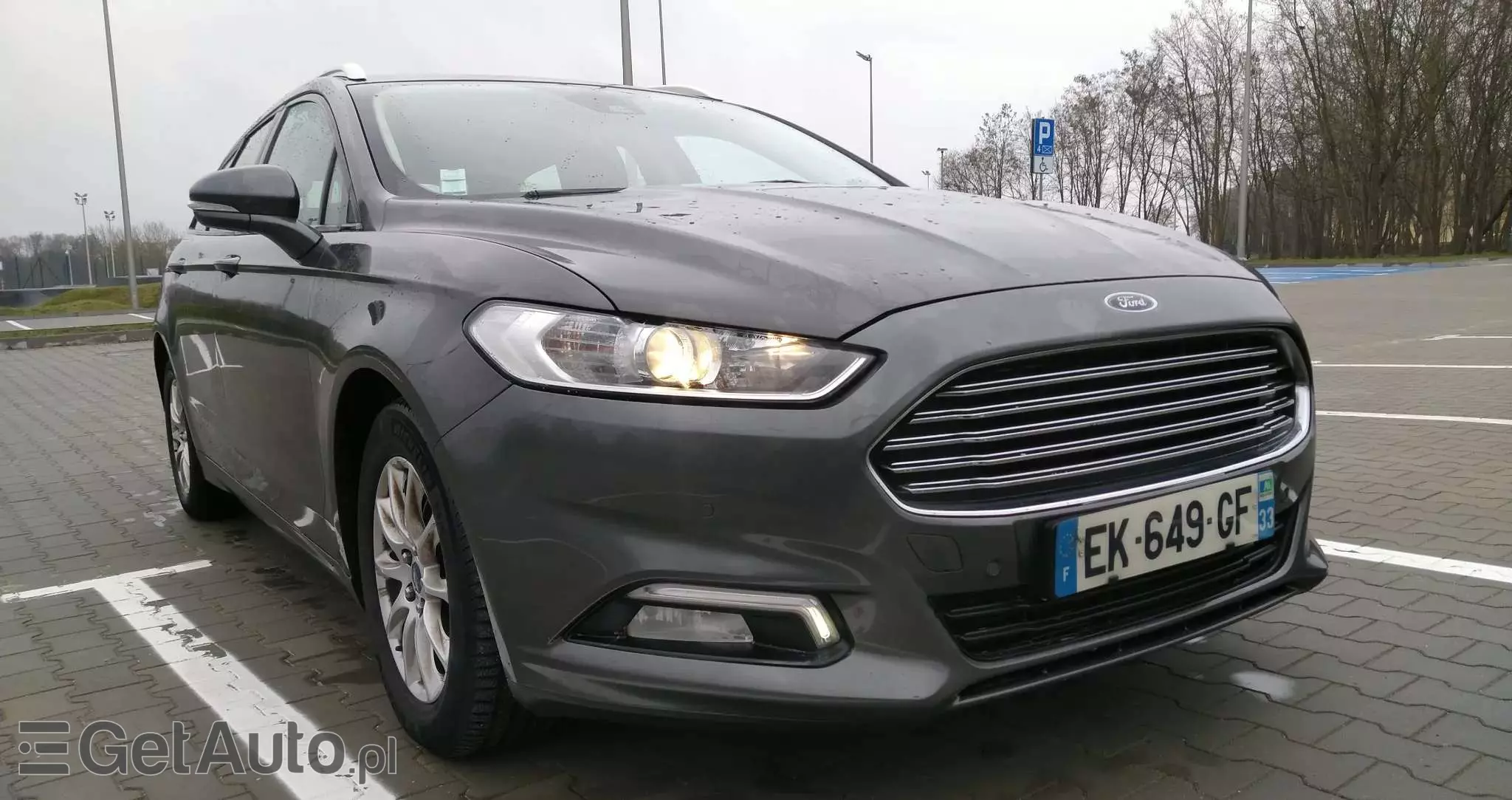 FORD Mondeo Turnier 2.0 TDCi Start-Stopp PowerShift-Aut Titanium