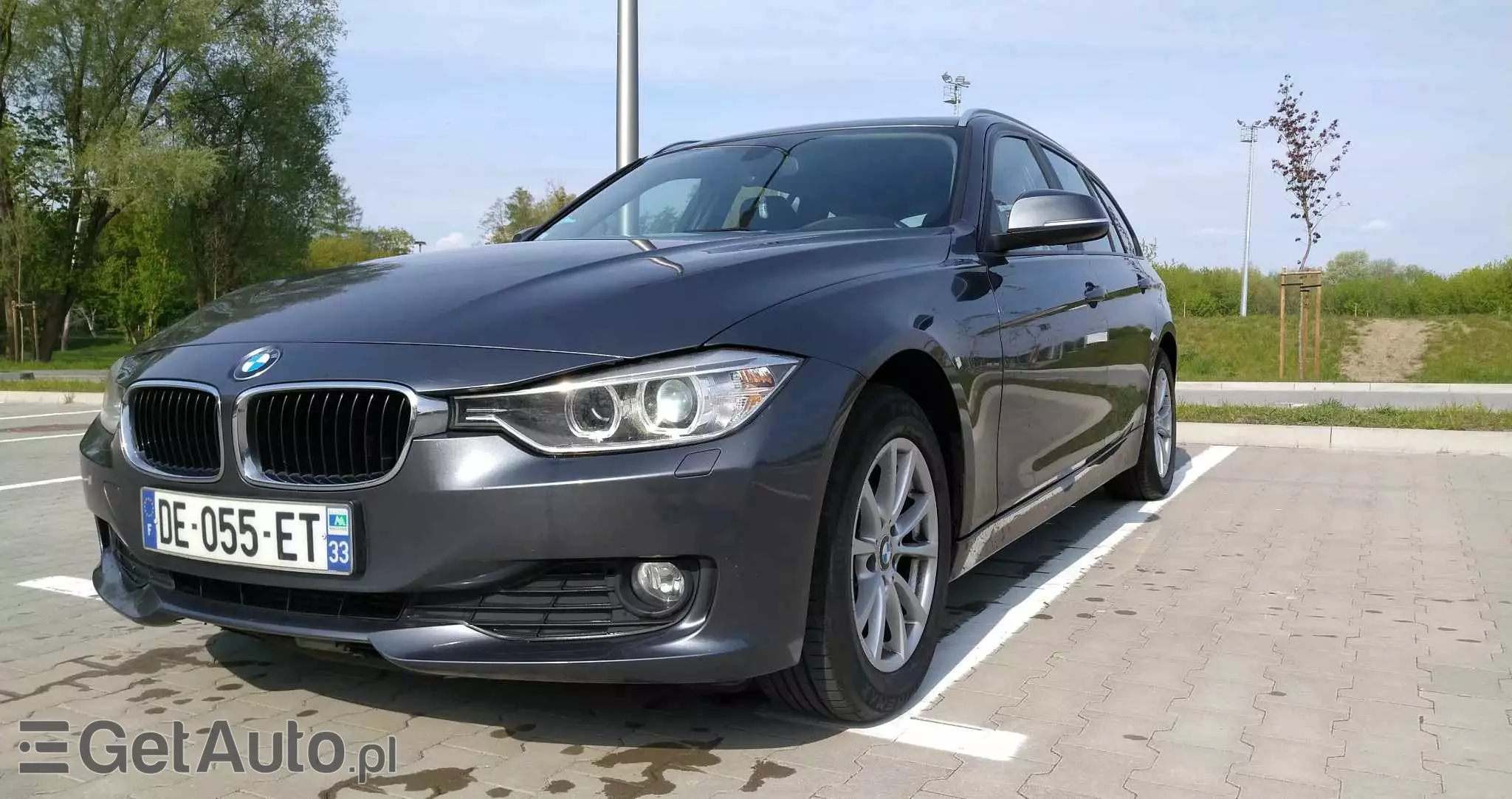 BMW Seria 3 320d Touring xDrive Sport-Aut Luxury Line