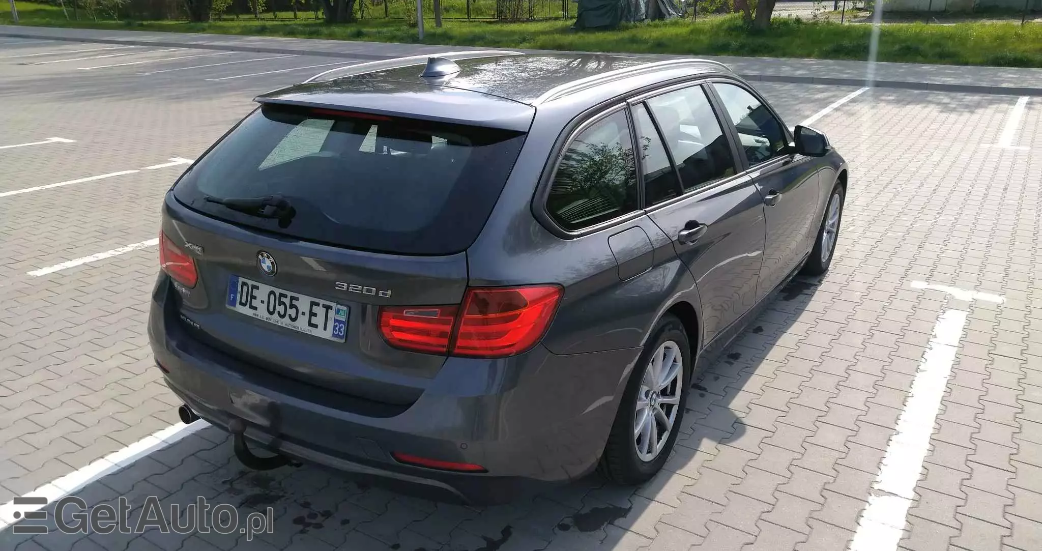 BMW Seria 3 320d Touring xDrive Sport-Aut Luxury Line